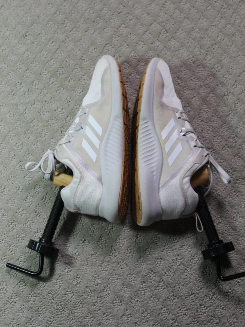 Adidas EdgeBounce Women's Size 8.5 White Beige Athletic Shoes